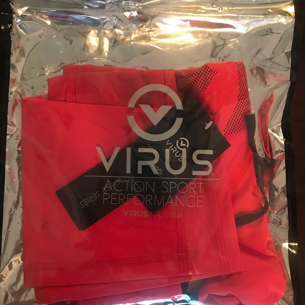 NWT Virus Stay Cool V2 crop leggings